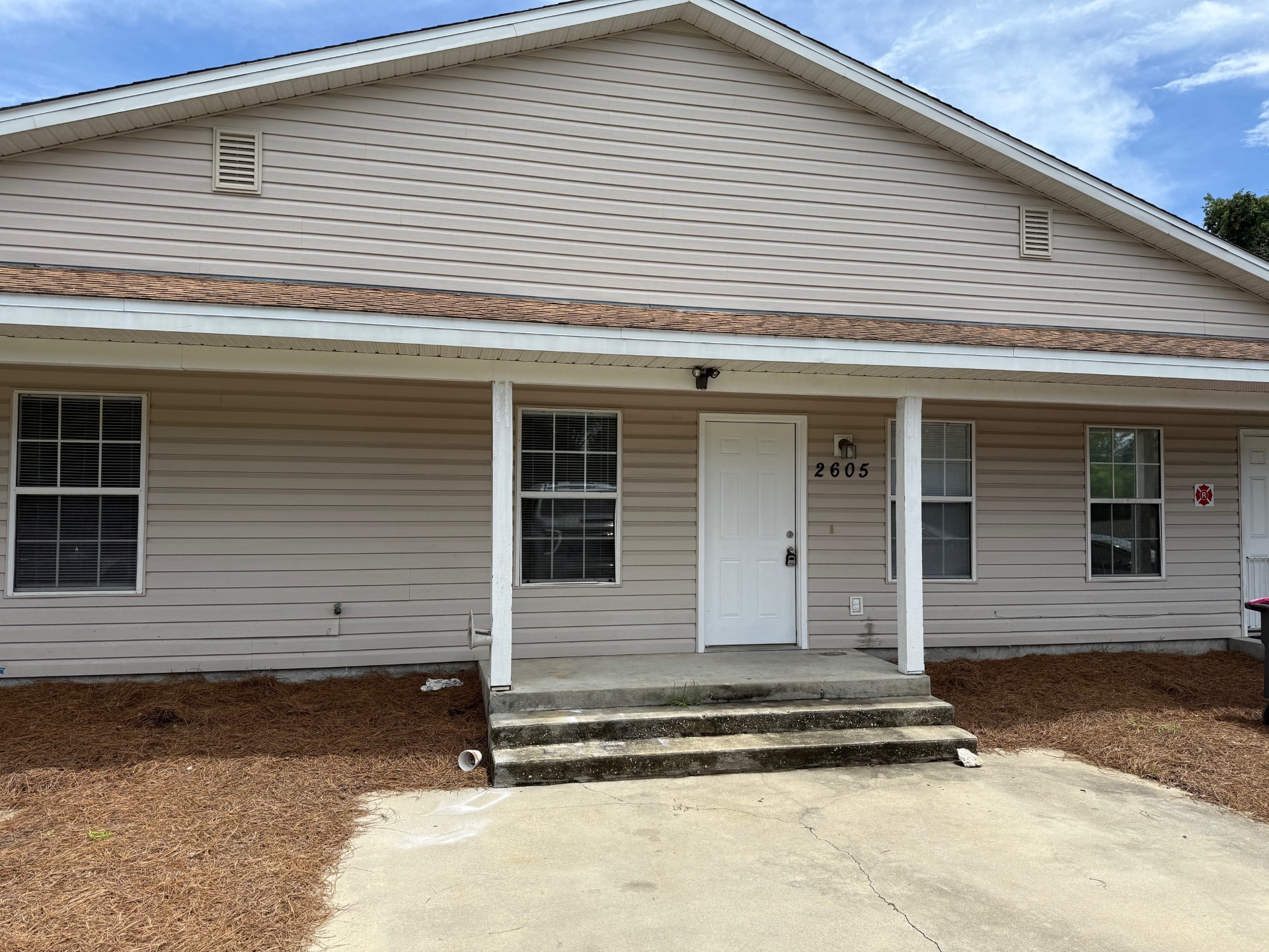 2605 Lagoon Knoll Drive - 2
